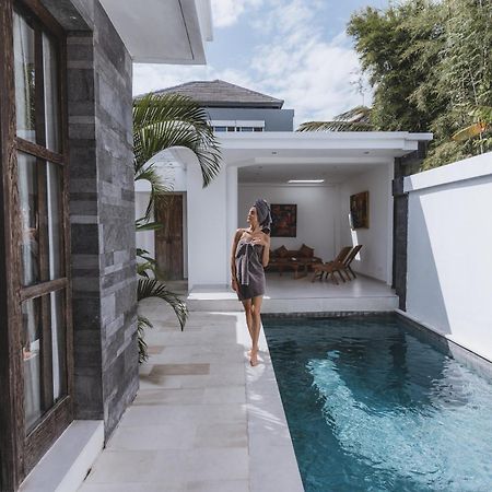 Aster Villa Seminyak 外观 照片