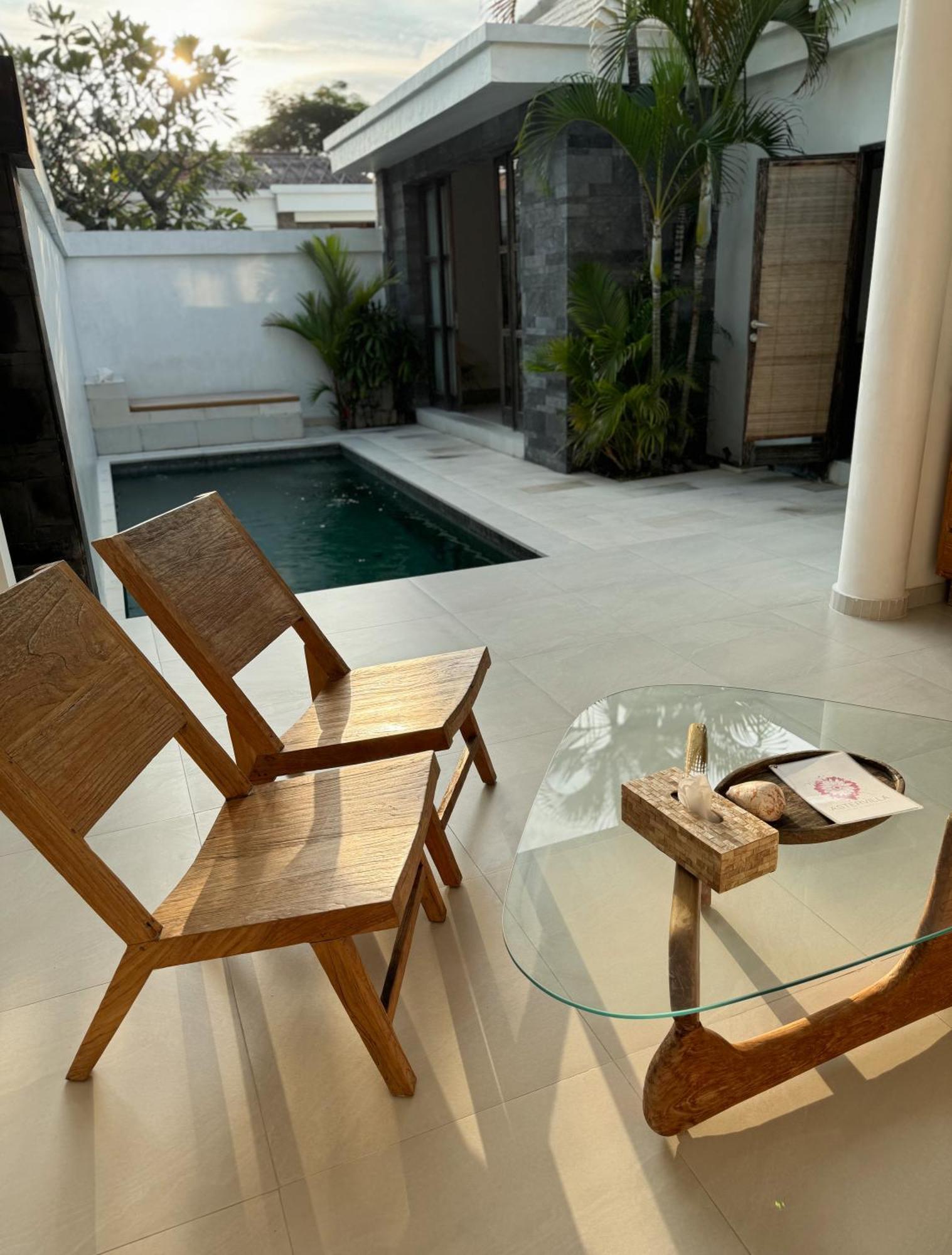 Aster Villa Seminyak 外观 照片